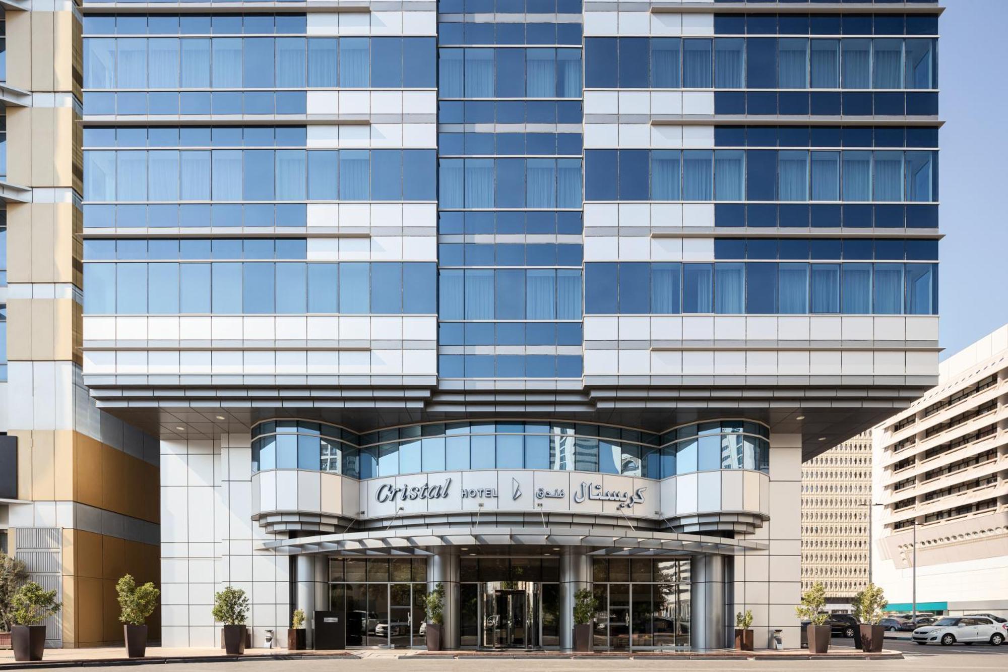 Cristal Hotel Abu Dhabi Exterior foto